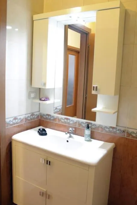 Cosy Rooftop Central Apartment At Pazari I Ri Tirana